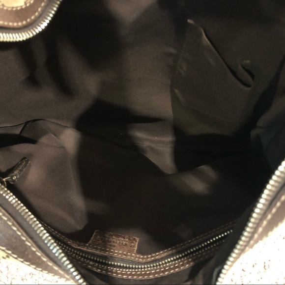 GUCCI Vintage Monogram Shoulder Bag || Brown - Picture 7 of 13